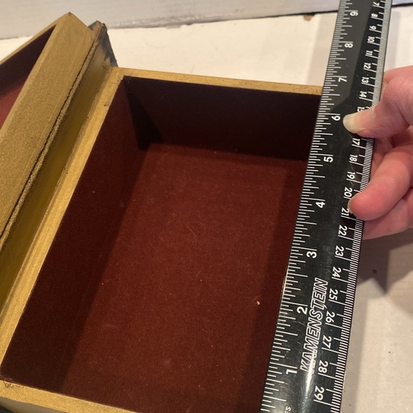 Emma, Jane Austen 1815, Wooden Book Box - Picture 7 of 9